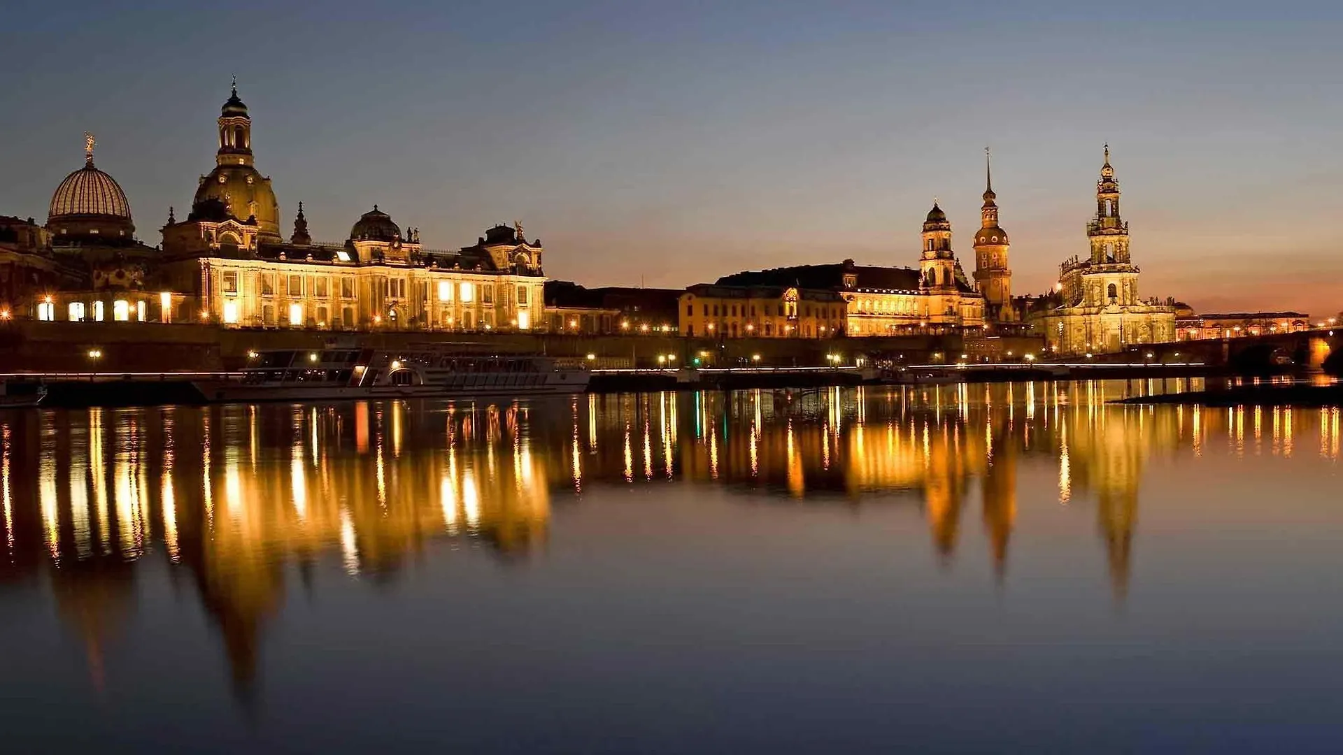 Occidental Dresden Newa Hotel