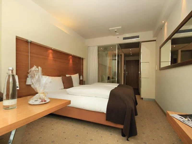 Occidental Dresden Newa Hotel