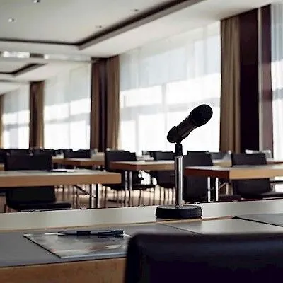 Occidental Dresden Newa Hotel 4*,